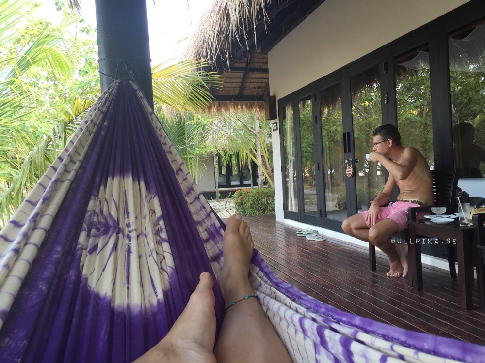 'jag sitter i möbler jag' - bungalow 106 Sevenseas Resort Koh Kradan 23feb16